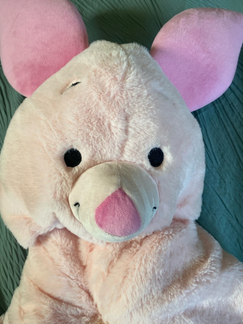 Disney Pink Plush Hooded piglet Blanket - Picture 4 of 5